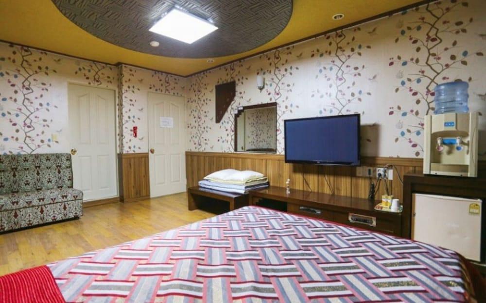 Venus Motel&Pension
