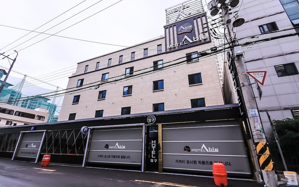 Hotel Able