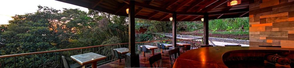 Koora Hotel