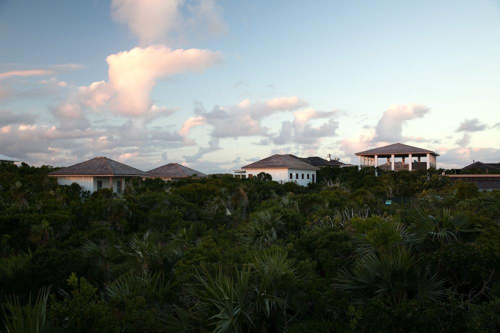 Lumina Point Resort & Spa