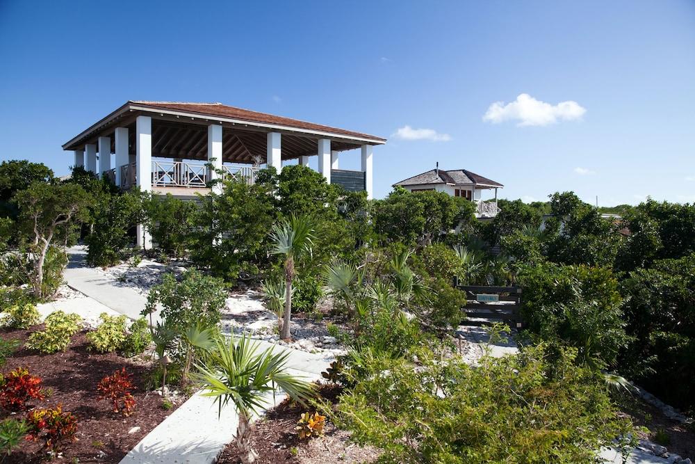 Lumina Point Resort & Spa