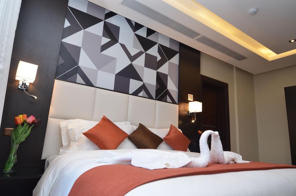 Bayat Suites by Cristal