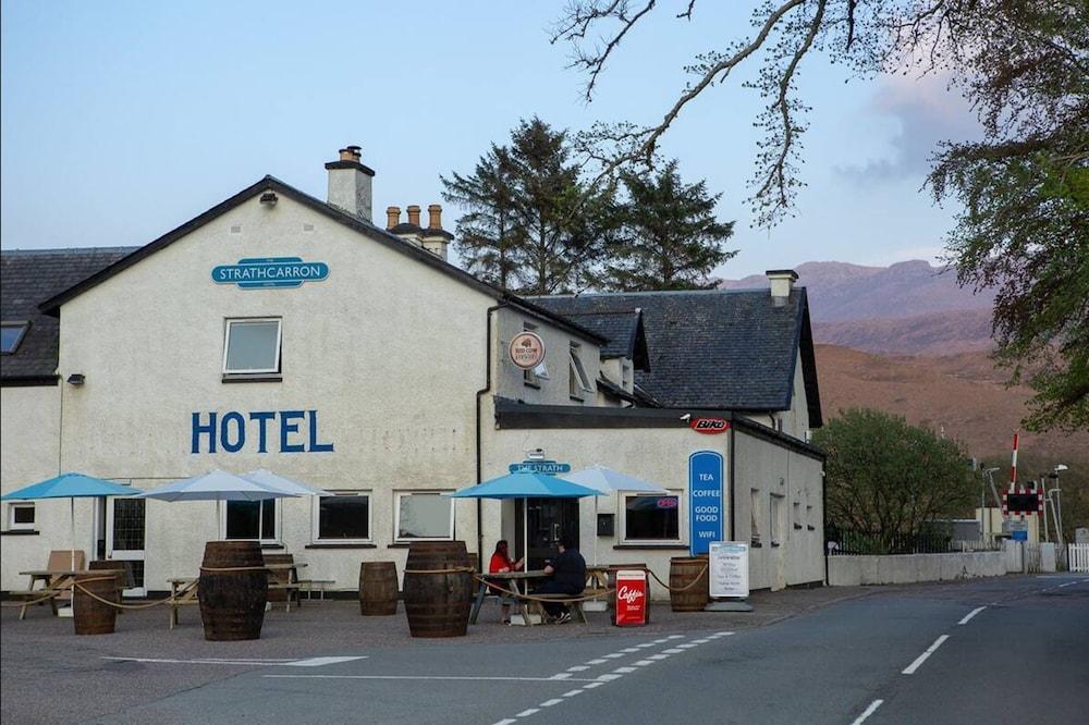The Strathcarron Hotel
