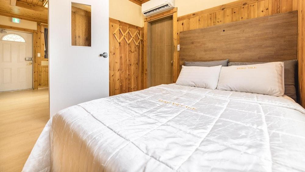 Gyeongju Euro Vill Spa Pension