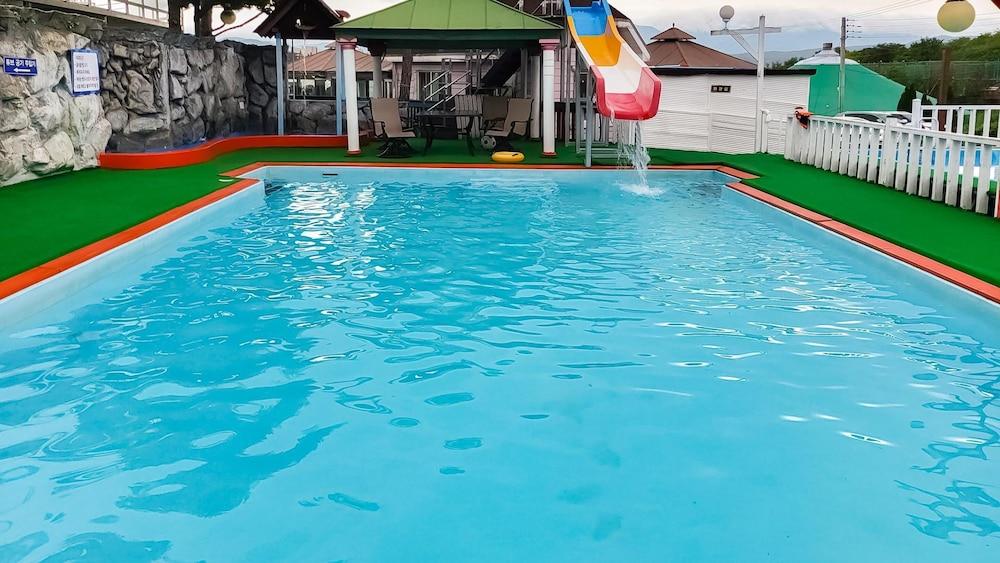 Gyeongju Euro Vill Spa Pension