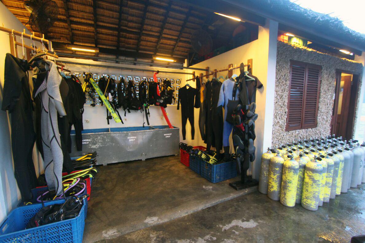Cocotinos Lembeh A Boutique Dive Lodge