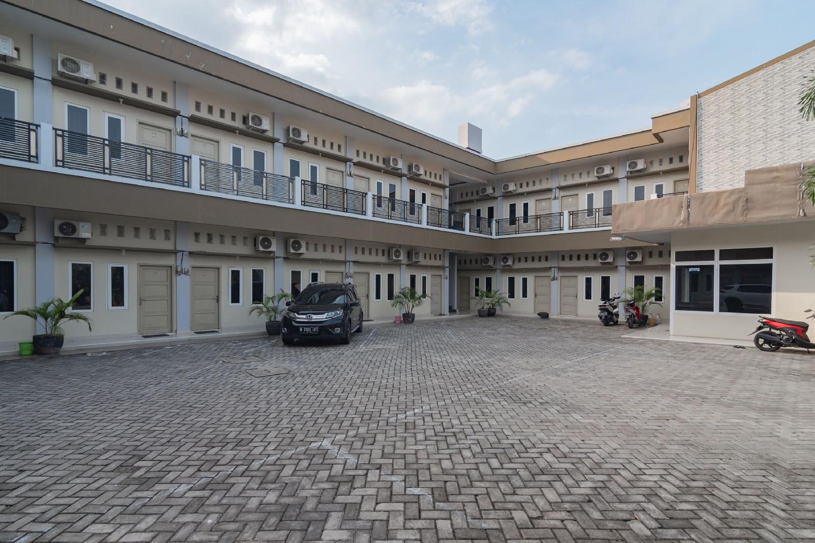 OYO 1337 Executive Residence Syariah