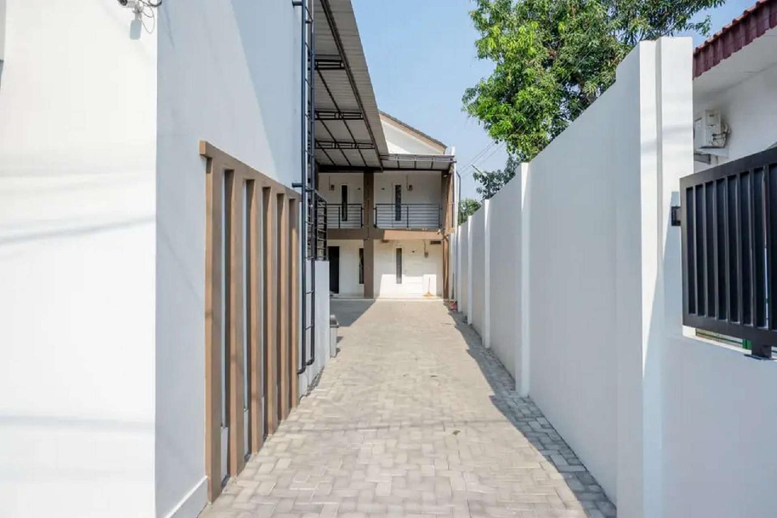 Belfia Home by RedDoorz