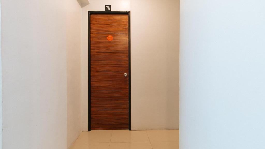 Good 101 Hotel by RedDoorz