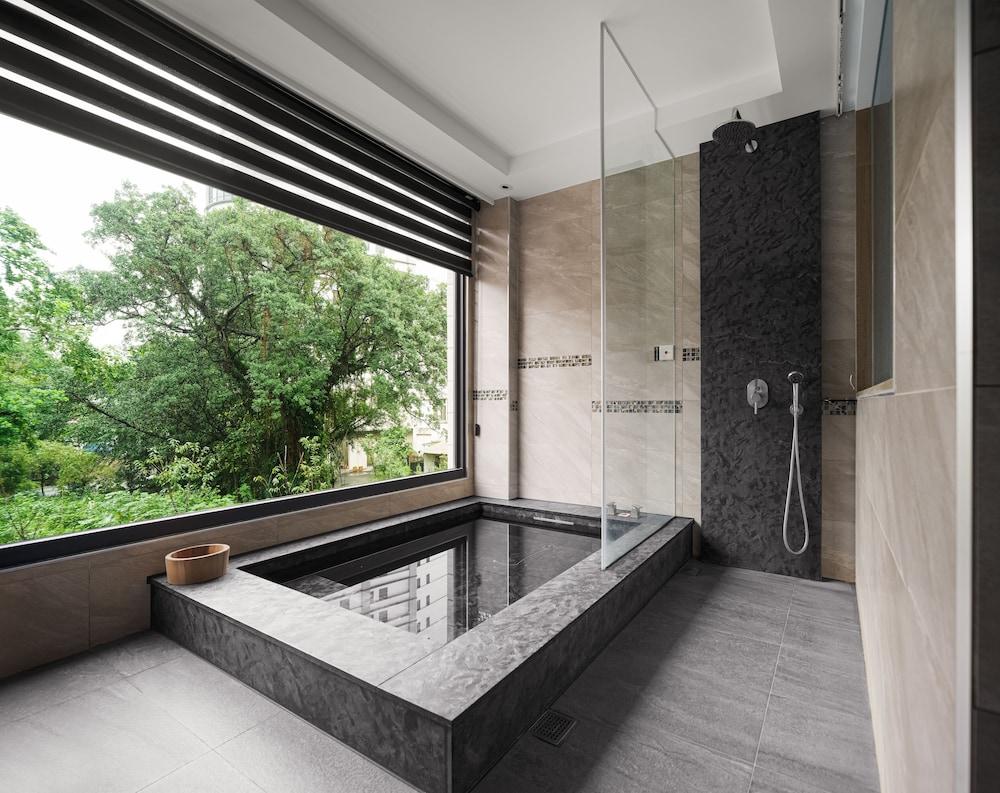 Gamalan Spring Hotel
