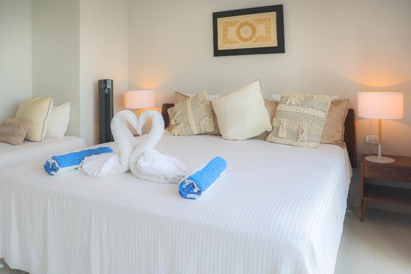 Playa Canek Beachfront Eco Hotel
