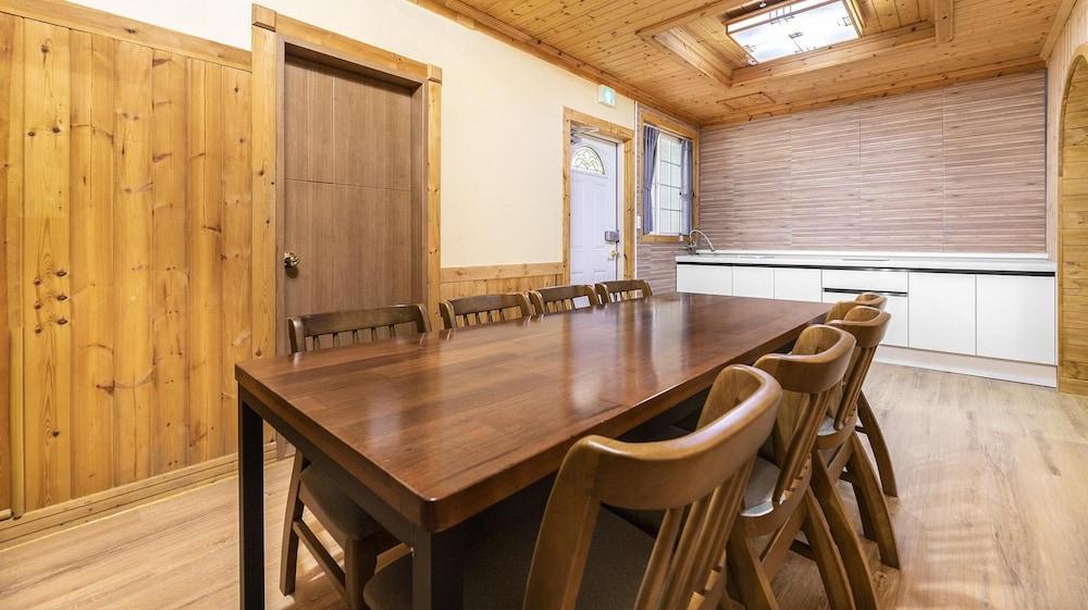 Gyeongju Euro Vill Spa Pension