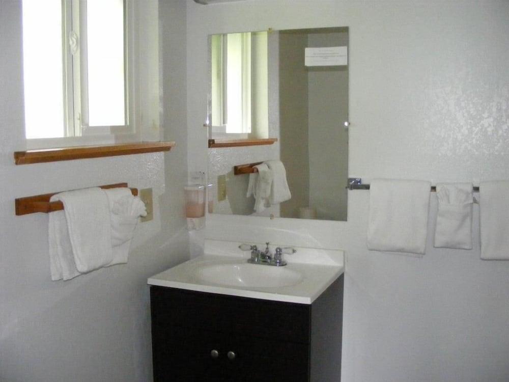 Ocean Avenue Inn
