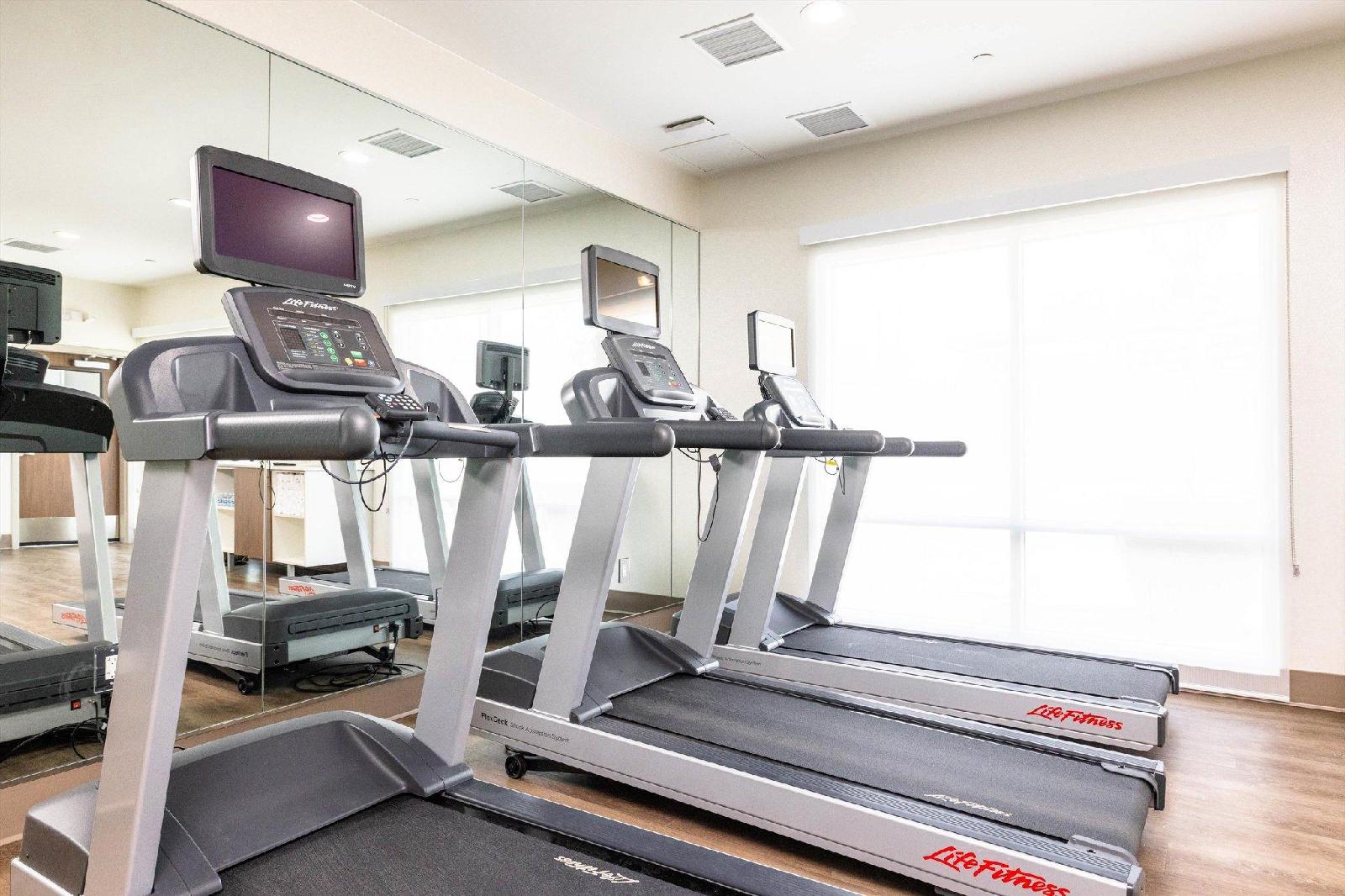 Holiday Inn Express & Sts San Jose Silicon Valley