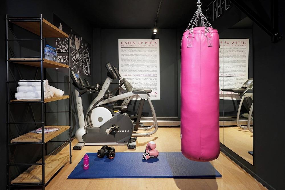 Moxy Edinburgh Fountainbridge