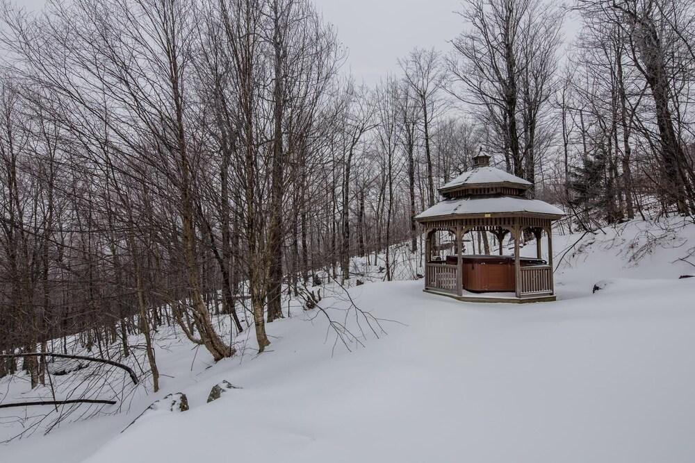 Viewmont Chalet