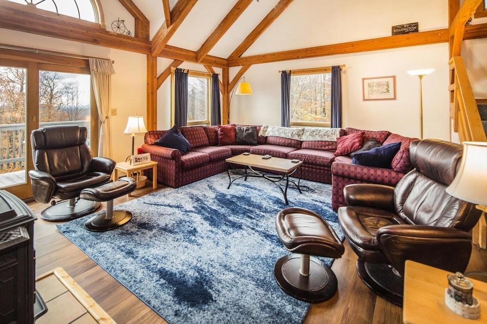 Viewmont Chalet