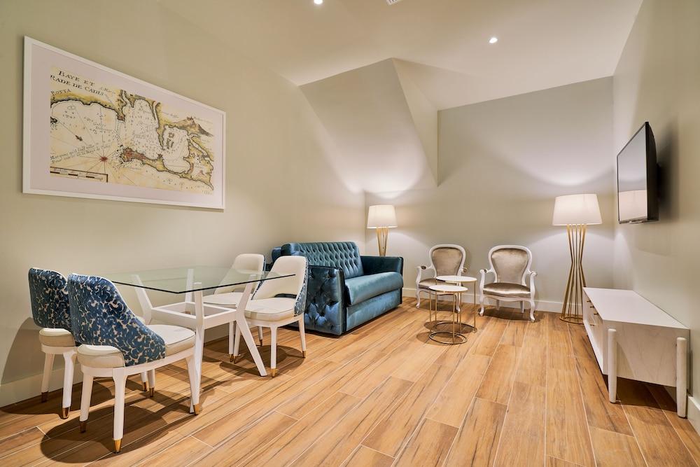Tandem Palacio Veedor de Galeras Suites