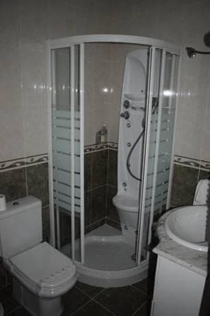 Hotel Los Leones