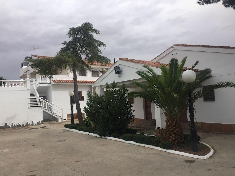 Motel Restaurante Santa Cruz