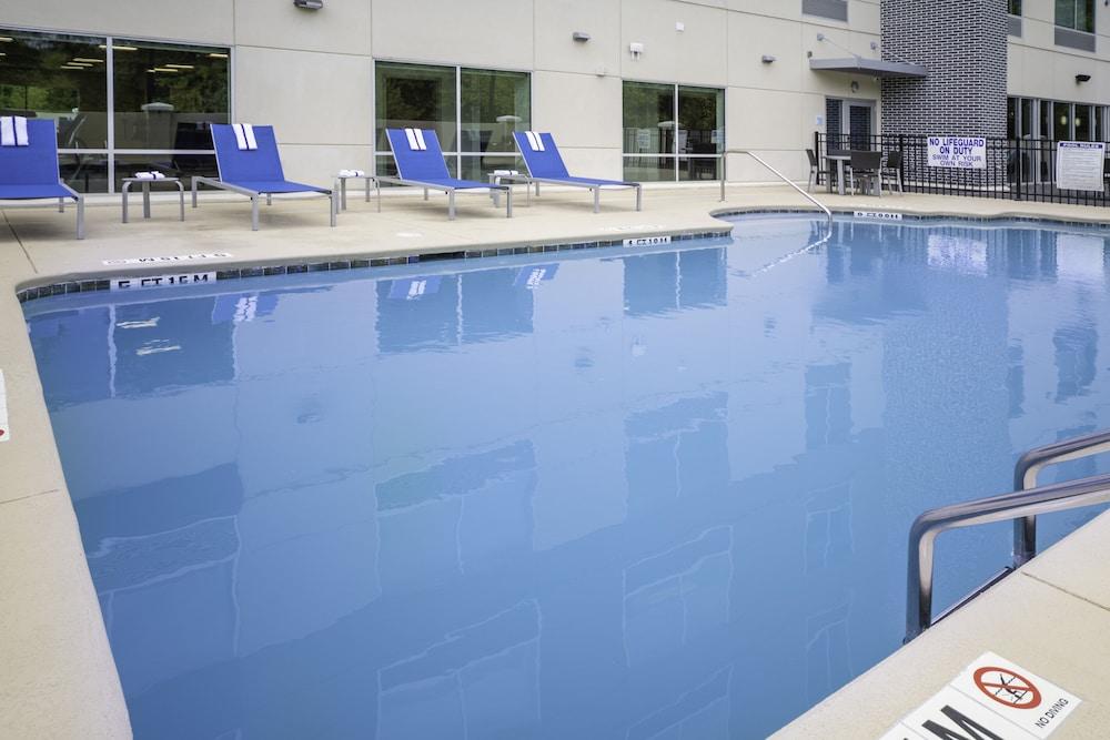 Holiday Inn Express & Suites Rock Hill