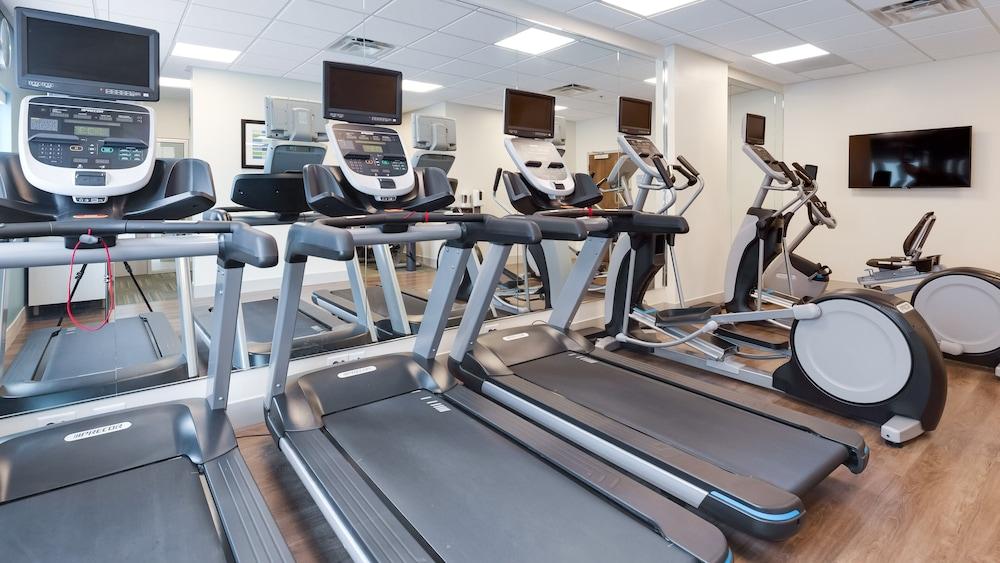 Holiday Inn Express & Suites Latta