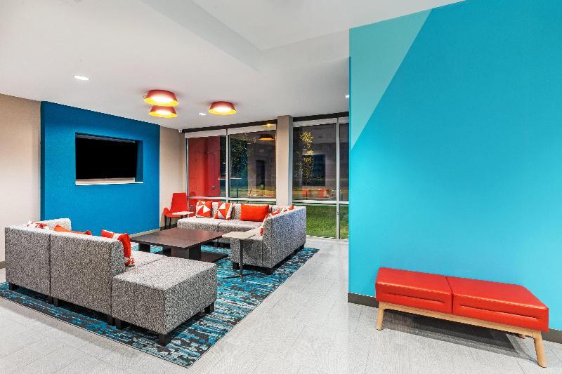 Avid Hotel Bentonville-Rogers