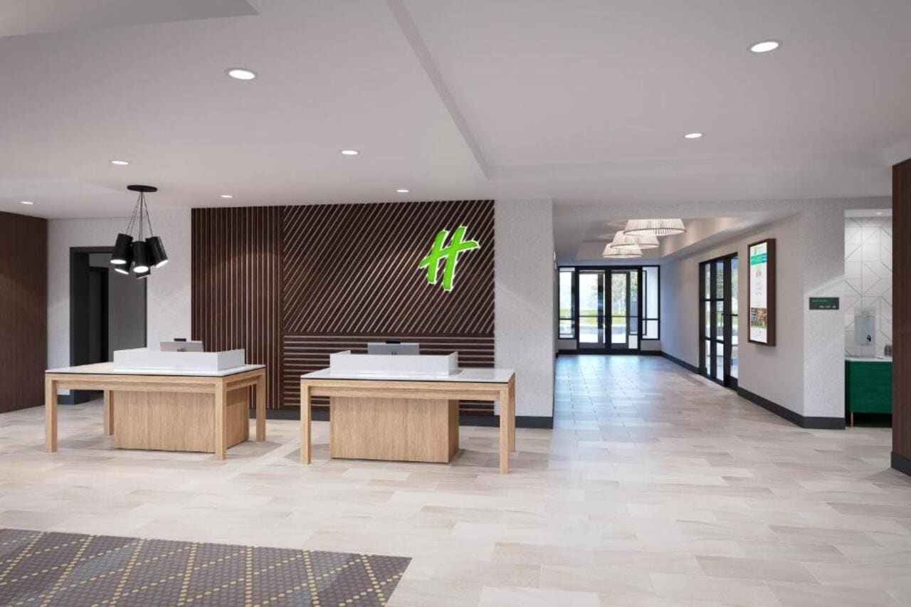 Holiday Inn Clarksville Northeast