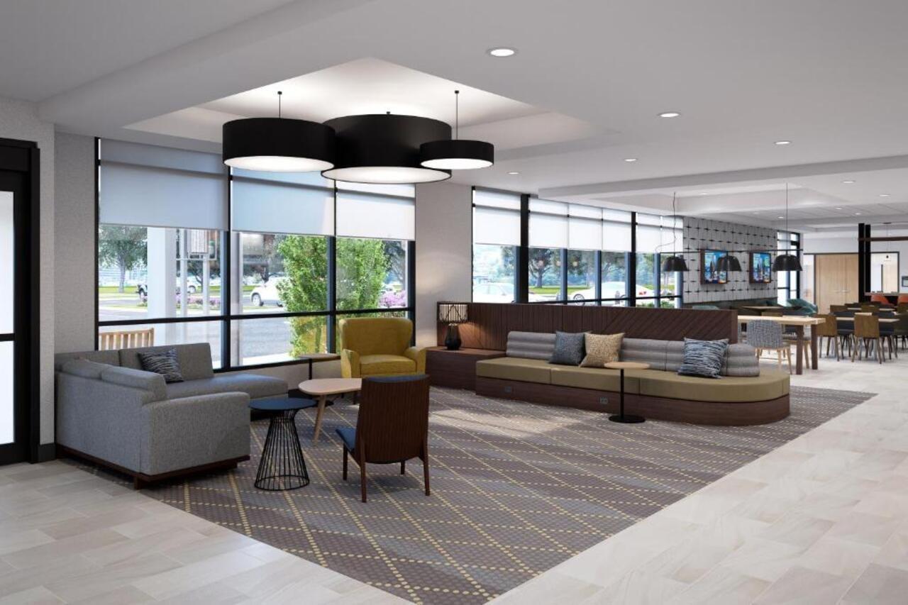 Holiday Inn Clarksville Northeast