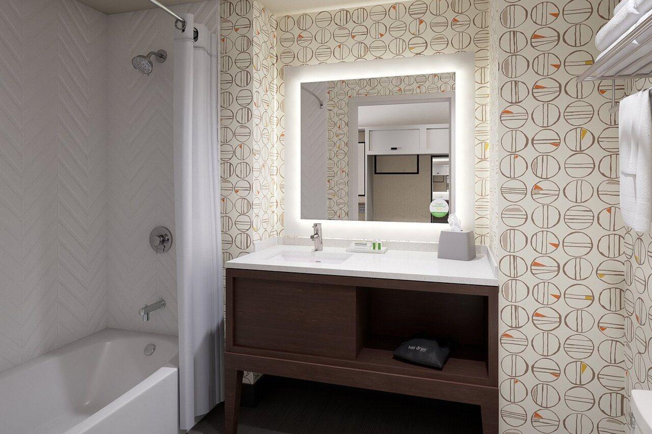 Holiday Inn Clarksville Northeast
