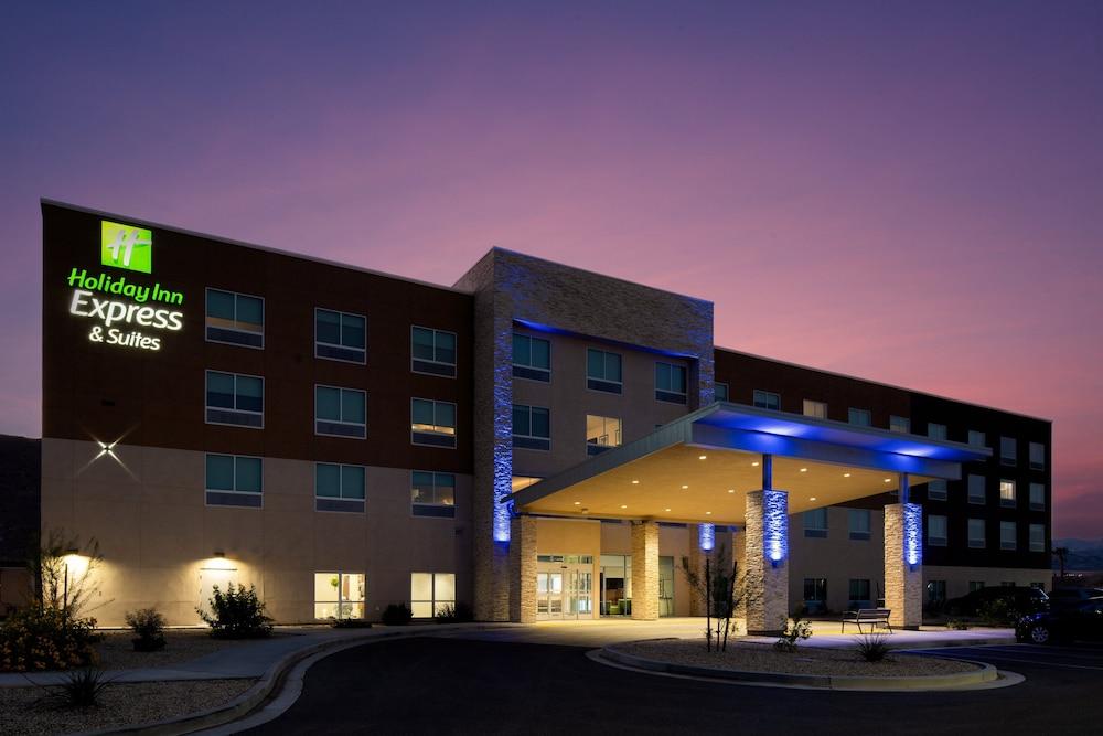 Holiday Inn Express & Suites Bullhead City