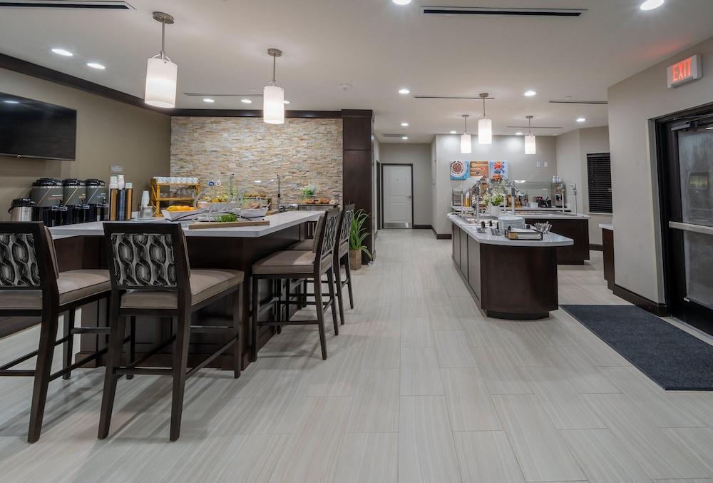 Staybridge Suites Houston NW Cypress Crossing