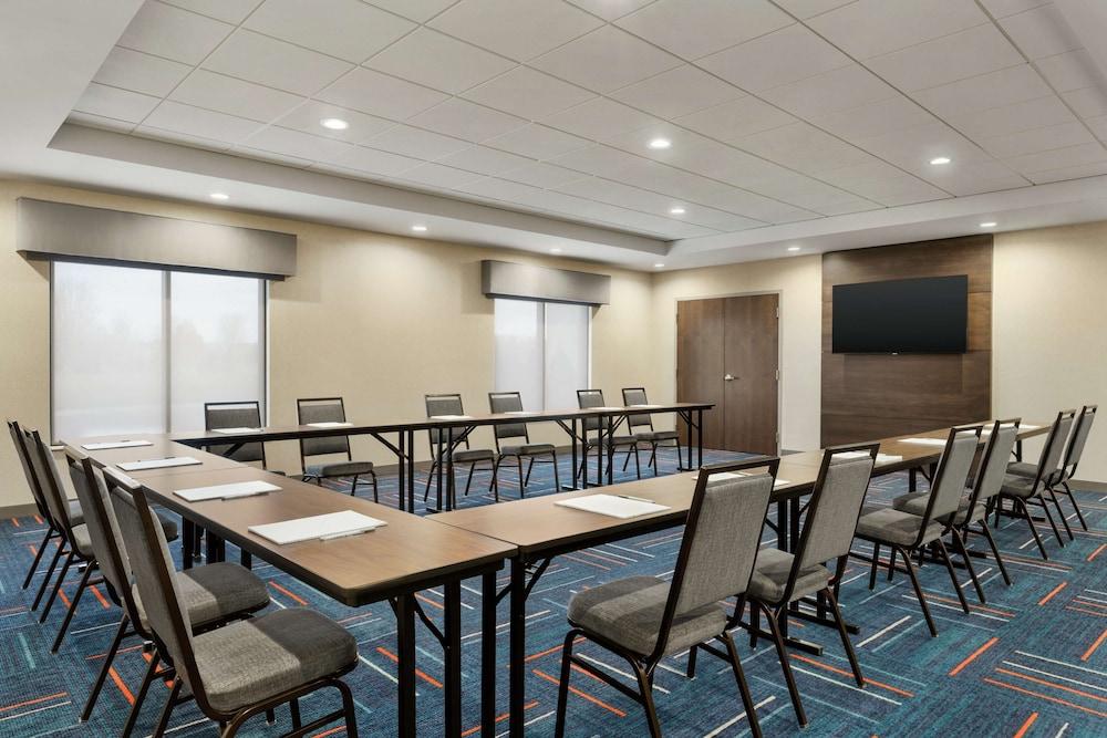 Hampton Inn & Suites Olean