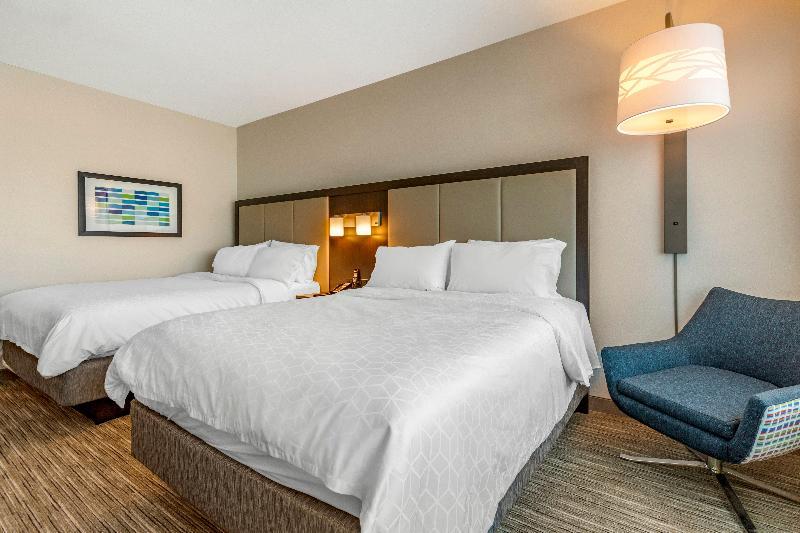 Holiday Inn Express & Suites Phoenix Down Town - State Capitol