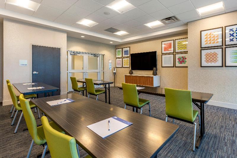 Holiday Inn Express & Suites Phoenix Down Town - State Capitol