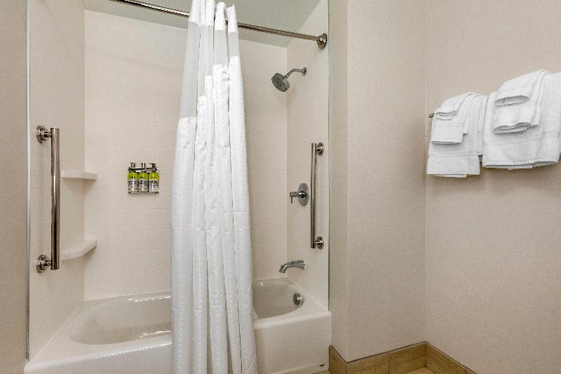 Holiday Inn Express & Suites Phoenix Down Town - State Capitol