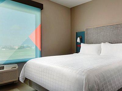 Avid Hotel Kalamazoo East