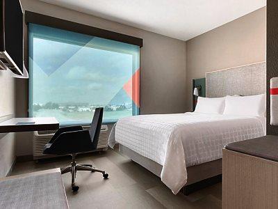 Avid Hotel Kalamazoo East