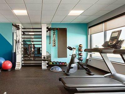 Avid Hotel Kalamazoo East