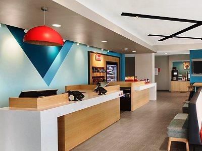 Avid Hotel Kalamazoo East