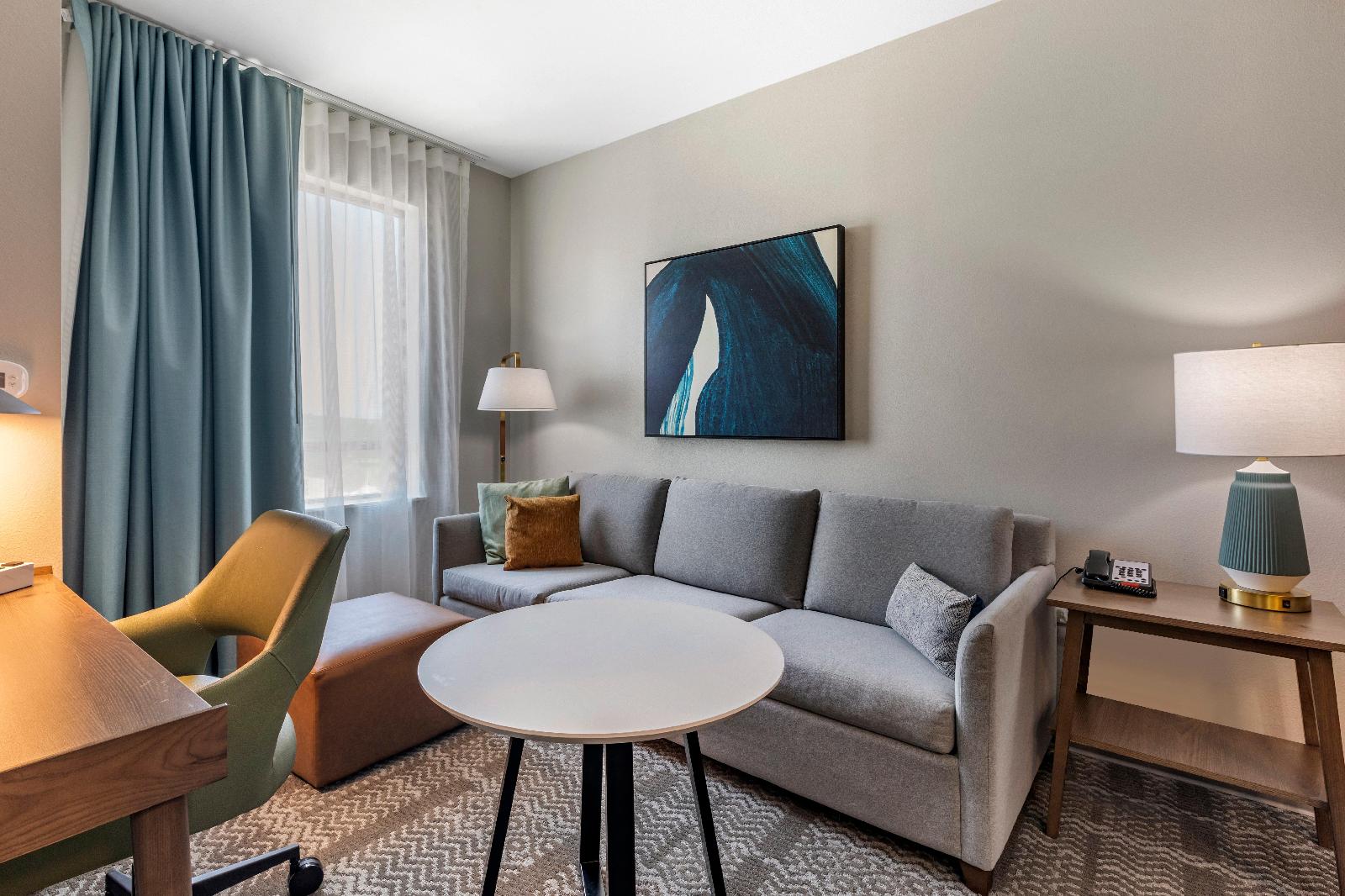 Staybridge Suites Dallas - Grand Prairie