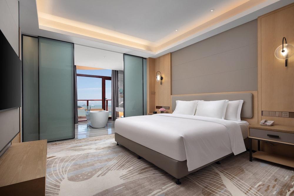 Crowne Plaza Zhoushan Seaview