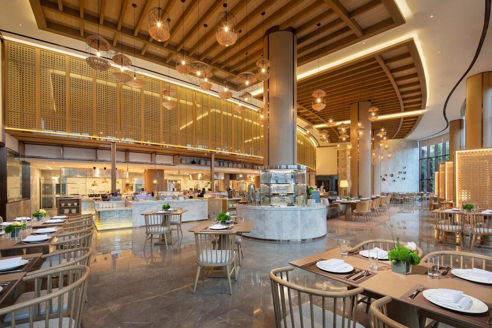 Crowne Plaza Zhoushan Seaview