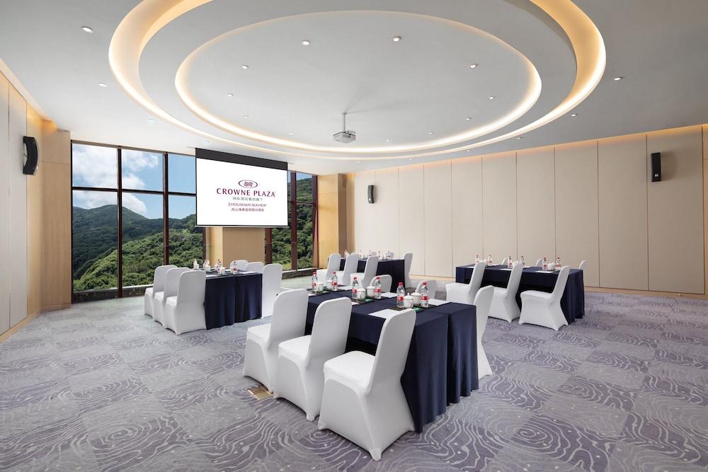 Crowne Plaza Zhoushan Seaview