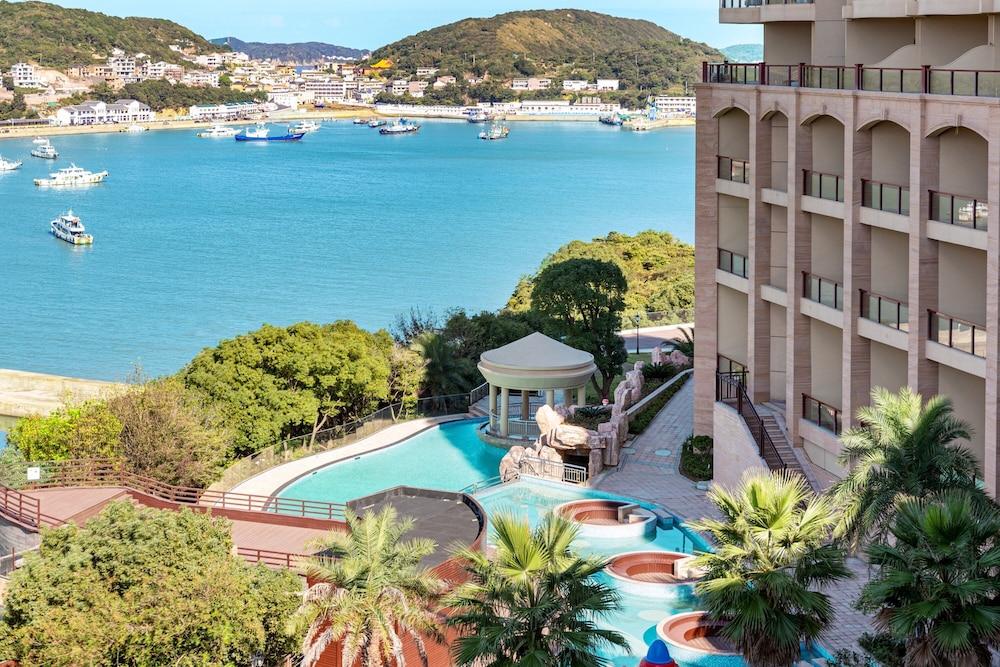 Crowne Plaza Zhoushan Seaview