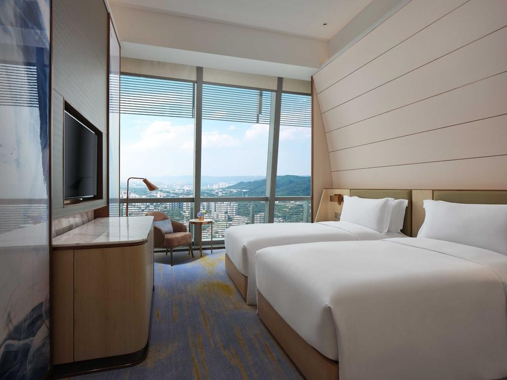 Intercontinental Chongqing Raffles City
