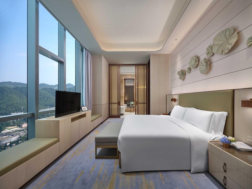 Intercontinental Chongqing Raffles City
