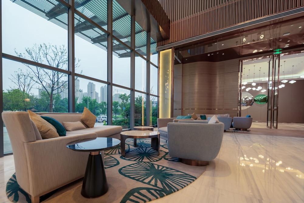 Holiday Inn Fuyang, an IHG Hotel
