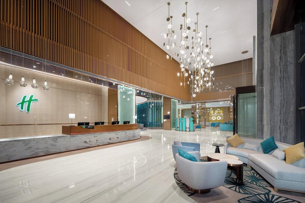 Holiday Inn Fuyang, an IHG Hotel