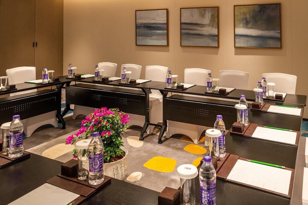 Holiday Inn Resort Maoshan Hot-Spring